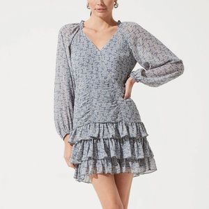 Astr the Label Long Sleeve Tiered Dress